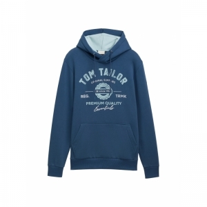 000000 102522 [hoodie with] 26779 nighttime