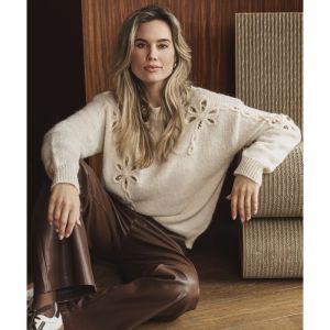 Sweater sequin flowers 121 Vanilla