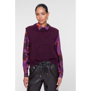  000330 mauve